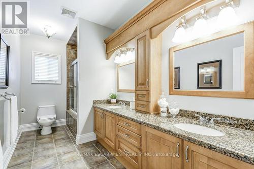 168 Diiorio Circle, Hamilton (Meadowlands), ON - Indoor Photo Showing Bathroom