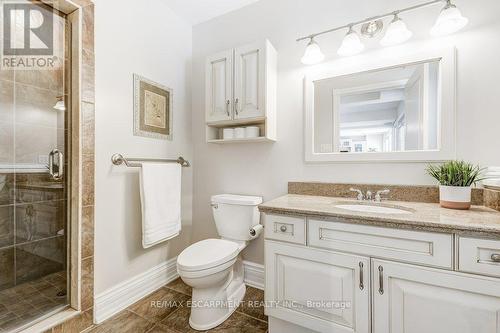 168 Diiorio Circle, Hamilton (Meadowlands), ON - Indoor Photo Showing Bathroom