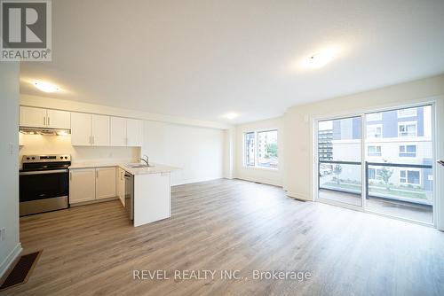 122 - 11 Roxanne Drive, Hamilton (Mcquesten), ON - Indoor Photo Showing Kitchen