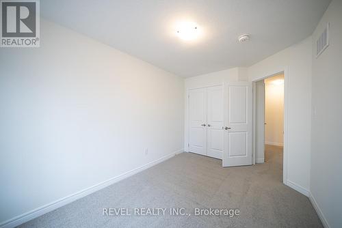 122 - 11 Roxanne Drive, Hamilton (Mcquesten), ON - Indoor Photo Showing Other Room