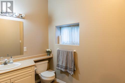 4208 Golf Course Drive, Osoyoos, BC - Indoor Photo Showing Bathroom