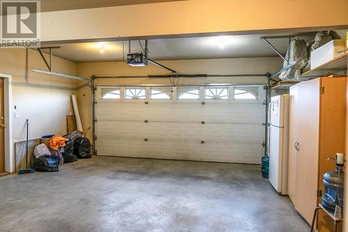 4208 Golf Course Drive, Osoyoos, BC - Indoor Photo Showing Garage