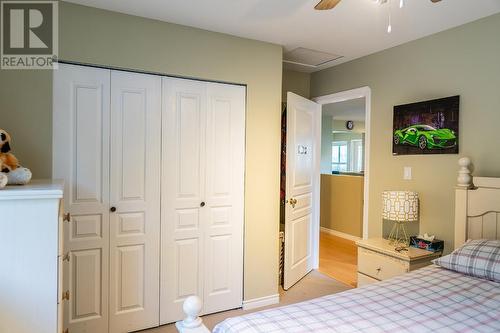 4208 Golf Course Drive, Osoyoos, BC - Indoor Photo Showing Bedroom