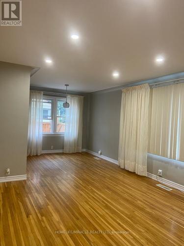 3095 Morris Drive, Windsor, ON - Indoor Photo Showing Other Room