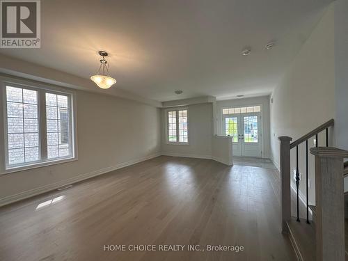 18 Father Muckle Avenue, Georgina (Keswick South), ON - Indoor Photo Showing Other Room