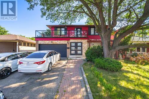 90 Centre Street S, Brampton, ON - Outdoor With Balcony