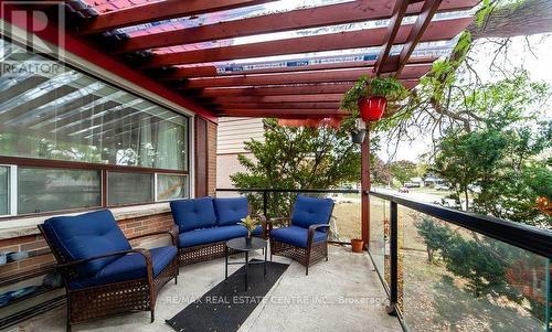 90 Centre Street S, Brampton (Brampton East), ON - Outdoor With Balcony