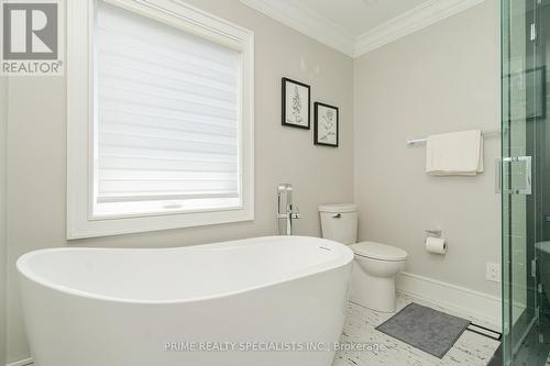 71 Sixteenth Street, Toronto (New Toronto), ON - Indoor Photo Showing Bathroom