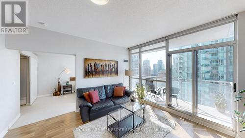 2603 - 225 Webb Drive, Mississauga (City Centre), ON - Indoor Photo Showing Living Room