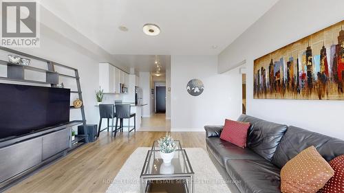 2603 - 225 Webb Drive, Mississauga (City Centre), ON - Indoor Photo Showing Living Room