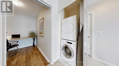 2603 - 225 Webb Drive, Mississauga (City Centre), ON - Indoor Photo Showing Laundry Room