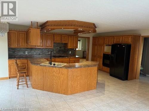 590 Dutrisac Road, Sturgeon Falls, ON - Indoor Photo Showing Kitchen