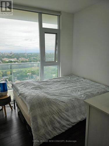 2310 - 33 Helendale Avenue, Toronto (Yonge-Eglinton), ON - Indoor Photo Showing Bedroom