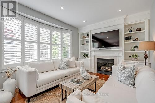 2284 Foxhole Circle, Oakville (West Oak Trails), ON - Indoor Photo Showing Living Room With Fireplace