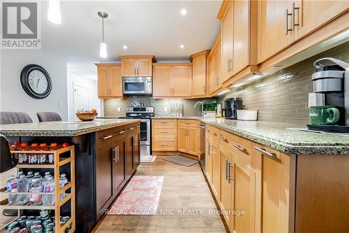 25 - 7 Gibson Place, St. Catharines, ON - Indoor Photo Showing Kitchen