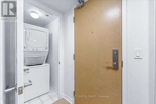 205 - 503 Beecroft Road, Toronto (Willowdale West), ON - Indoor Photo Showing Laundry Room