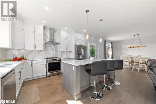 151 Cherrywood Parkway, Napanee, ON - Indoor Photo Showing Kitchen With Upgraded Kitchen