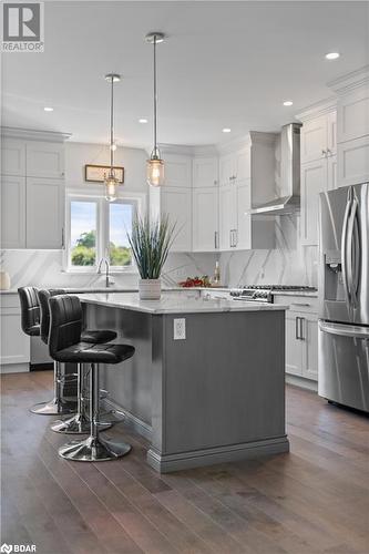 151 Cherrywood Parkway, Napanee, ON - Indoor Photo Showing Kitchen With Upgraded Kitchen