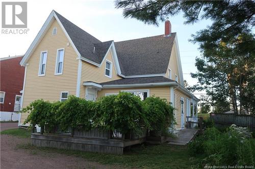 38 York Street, Sackville, NB 