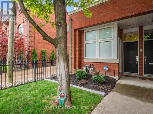 58A Tecumseth Street, Toronto, ON - Outdoor