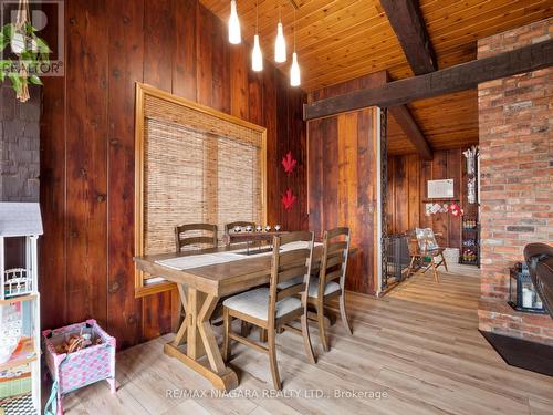 320 Albany Street, Fort Erie, ON - Indoor Photo Showing Dining Room