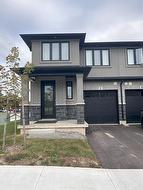 166 MOUNT ALBION Road|Unit #1  Hamilton, ON L8K 5S8