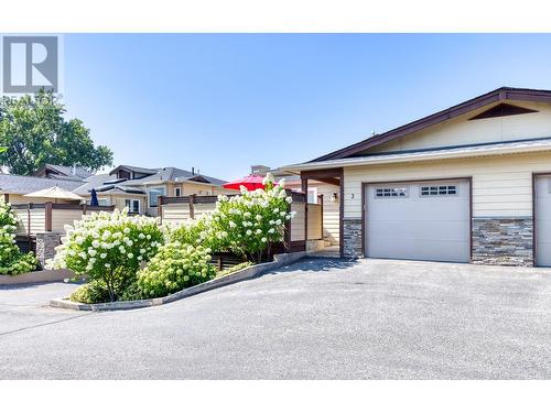 3350 Watt Road Unit# 3, Kelowna, BC - Outdoor