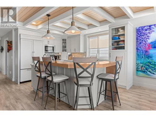 3350 Watt Road Unit# 3, Kelowna, BC - Indoor Photo Showing Dining Room