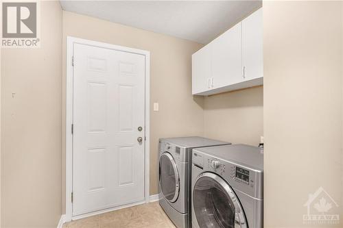 2257 Esprit Drive, Ottawa, ON - Indoor Photo Showing Laundry Room