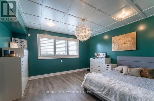 11 Alexander Boulevard, Haldimand, ON - Indoor Photo Showing Bedroom