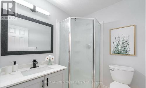 219 Templewood Drive, Kitchener, ON - Indoor Photo Showing Bathroom