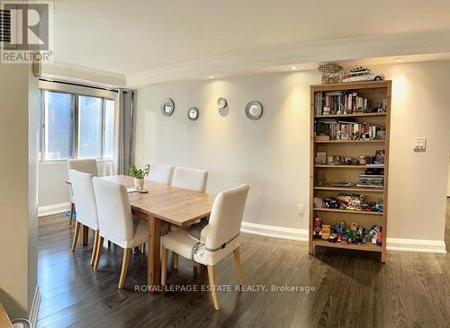 1203 - 1580 Mississauga Valley Boulevard, Mississauga, ON - Indoor Photo Showing Dining Room