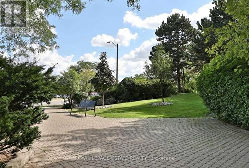 1203 - 1580 Mississauga Valley Boulevard, Mississauga, ON - Outdoor