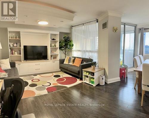 1203 - 1580 Mississauga Valley Boulevard, Mississauga, ON - Indoor Photo Showing Living Room