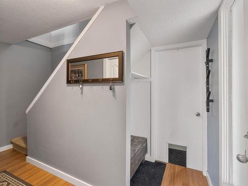 341 Waddington Drive, Kamloops, BC - Indoor Photo Showing Other Room