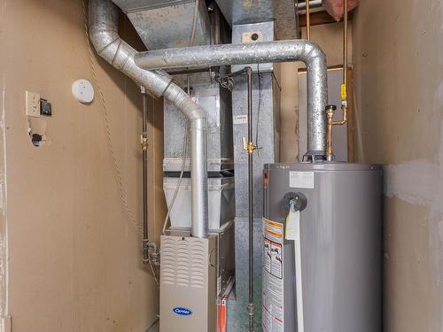 341 Waddington Drive, Kamloops, BC - Indoor Photo Showing Basement