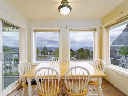 2355 Regent Place, Kamloops, BC - Indoor Photo Showing Dining Room