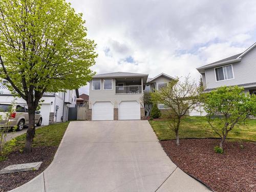 2355 Regent Place, Kamloops, BC - Outdoor With Facade