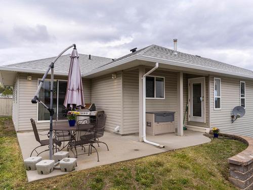 2355 Regent Place, Kamloops, BC - Outdoor With Deck Patio Veranda