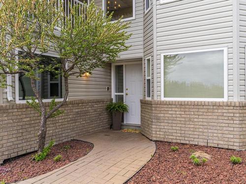 2355 Regent Place, Kamloops, BC - Outdoor