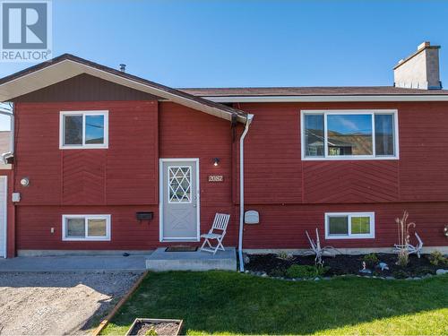 2087 Sunnycrest Ave, Kamloops, BC - Outdoor With Exterior