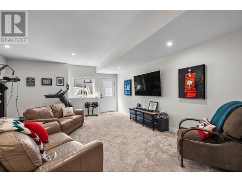 2126 Lupin Court, Kamloops, BC - Indoor