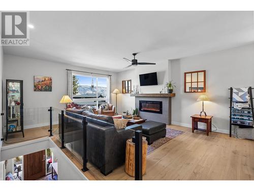 2126 Lupin Court, Kamloops, BC - Indoor Photo Showing Living Room With Fireplace