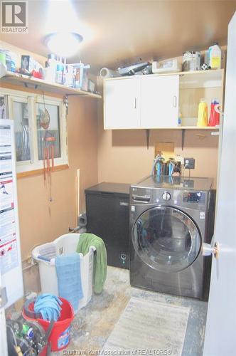 9480 Longwoods Road Unit# 31, Chatham, ON - Indoor Photo Showing Laundry Room