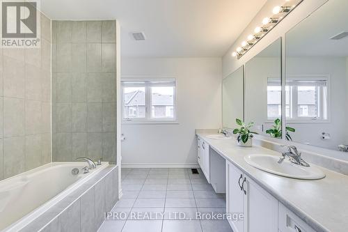 104 Colville Place, Milton (Ford), ON - Indoor Photo Showing Bathroom