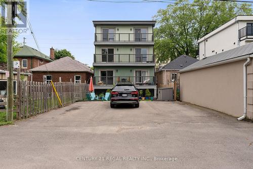 2504 Lakeshore Boulevard W, Toronto (Mimico), ON - Outdoor