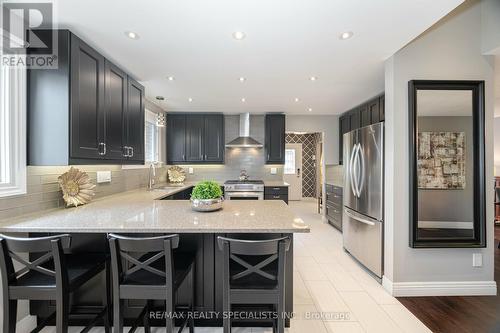 808 Coulson Avenue, Milton (Timberlea), ON - Indoor Photo Showing Kitchen With Upgraded Kitchen