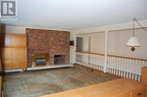 2961 Bank Road, Kamloops, BC - Indoor Photo Showing Other Room With Fireplace