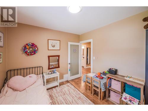 6443 Badger Street, Oliver, BC - Indoor Photo Showing Bedroom