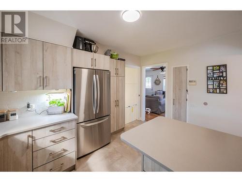 6443 Badger Street, Oliver, BC - Indoor Photo Showing Kitchen